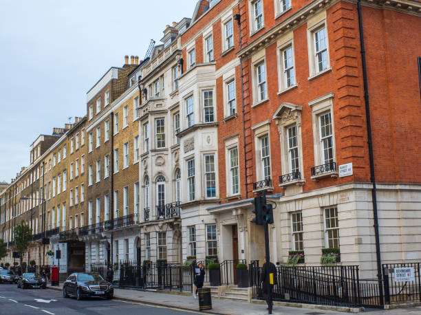 харли-стрит, лондон - marylebone стоковые фото и изображения