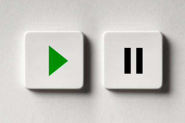 再生と一時停止ボタン、キー - pause button ストックフォトと画像