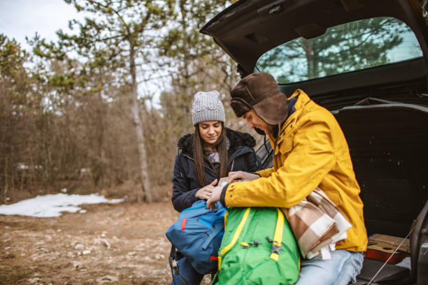 istock Hiking couple packing a car 1132033943