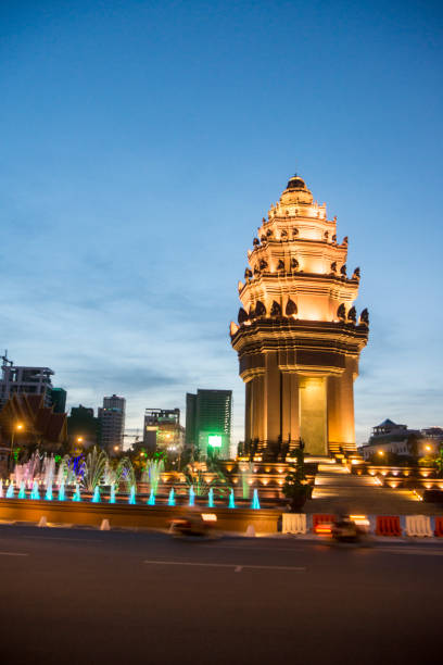 istock CAMBODIA PHNOM PENH INDEPENDENCE MONUMENT 1132064129