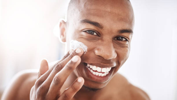 istock Ladies love a smooth talker with an even smoother face 1132071482
