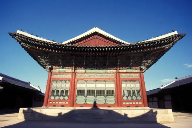 the Toksugung Palace in the city of Seoul in South Korea in EastAasia.  Southkorea, Seoul, May, 2006