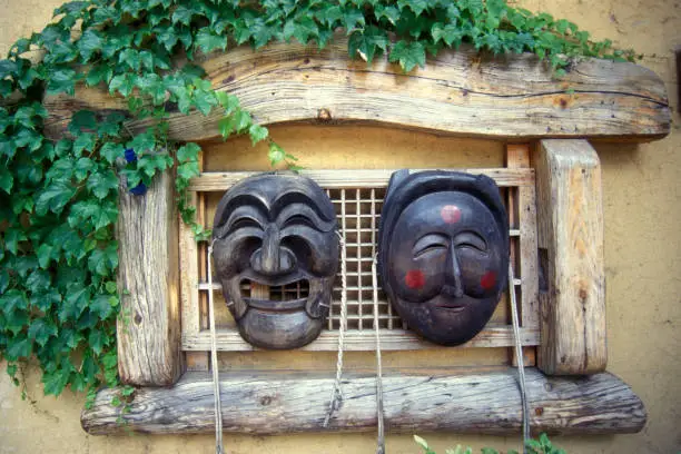 a tradititional Mask in a temple in the city of Seoul in South Korea in EastAasia.  Southkorea, Seoul, May, 2006