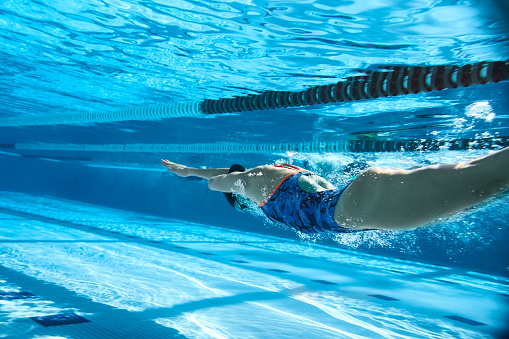 Adaptive Athlete training in the swimming pool.