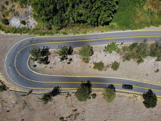 istock The curved road to Farellones 1132098358