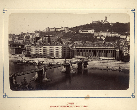 Vintage photograph of the Palais de Justice et coteau de fourvieres, Lyon, France, 1880s, 19th Century. The Palais de justice historique de Lyon is a building located Quai Romain Rolland, on the right bank of the Saone, in the 5th arrondissement of Lyon. Often called the 'Palace of the twenty-four columns'. This is one of the finest neo-classical buildings in France.