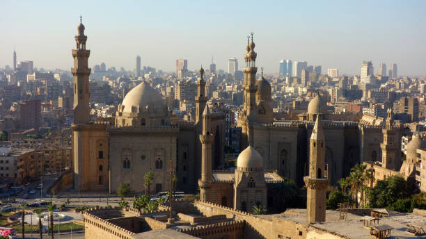 エジプト、カイロ、スルタン・ハサン・モスク、アルリファイモスク - sultan hassan mosque ストックフォトと画像