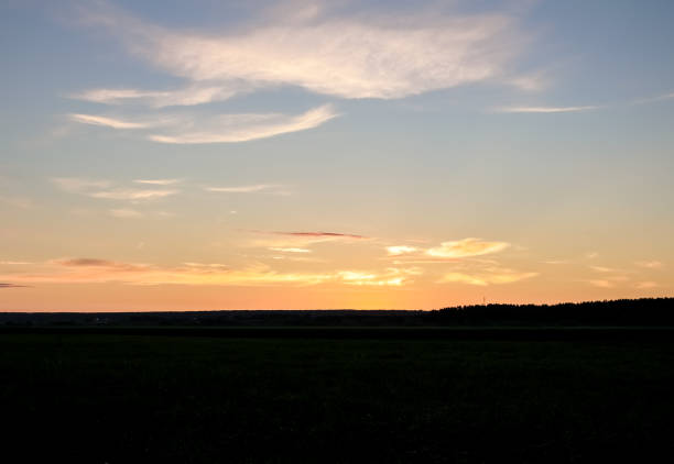 colorful, bright, beautiful sky at sunrise colorful, bright, beautiful sky at sunrise роса stock pictures, royalty-free photos & images