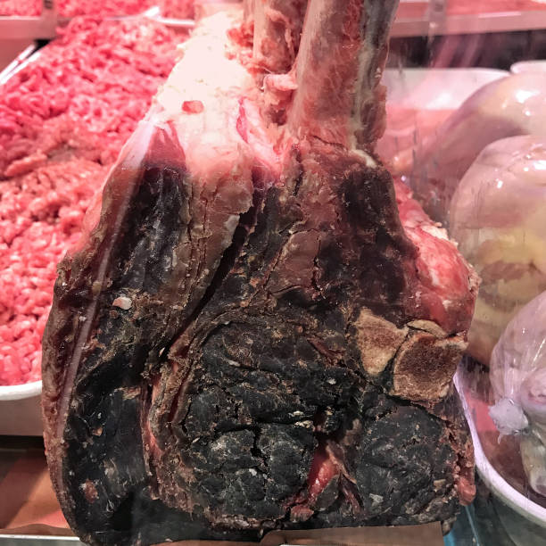 세 붉은 고기 - aging process beef old dry 뉴스 사진 이미지