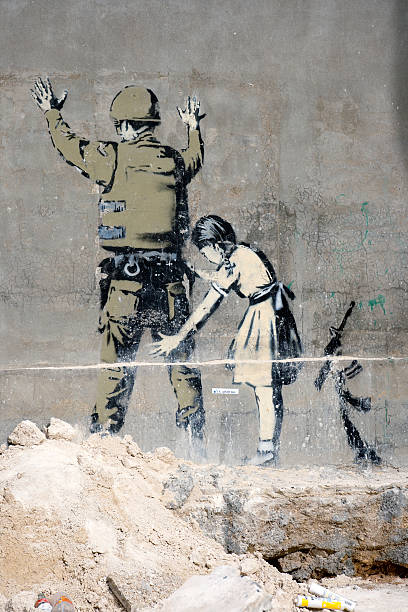 graffiti bethlehem - banksy zdjęcia i obrazy z banku zdjęć