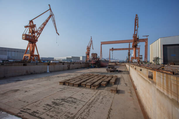 industria naval en china - construction built structure building activity shipyard fotografías e imágenes de stock