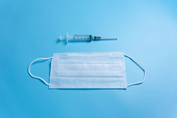 Syringe and medical face mask
