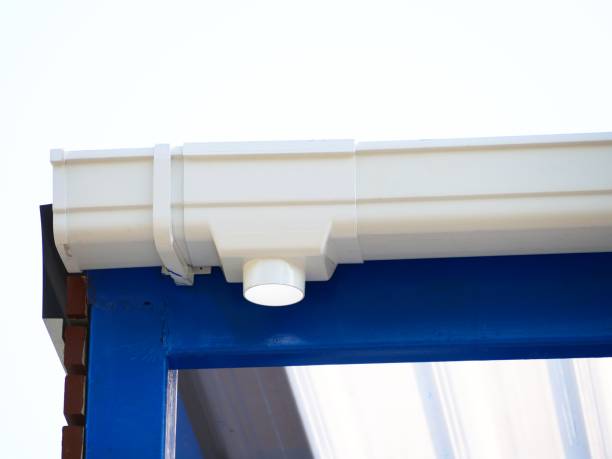 istock Water seducement in roof 1132155711