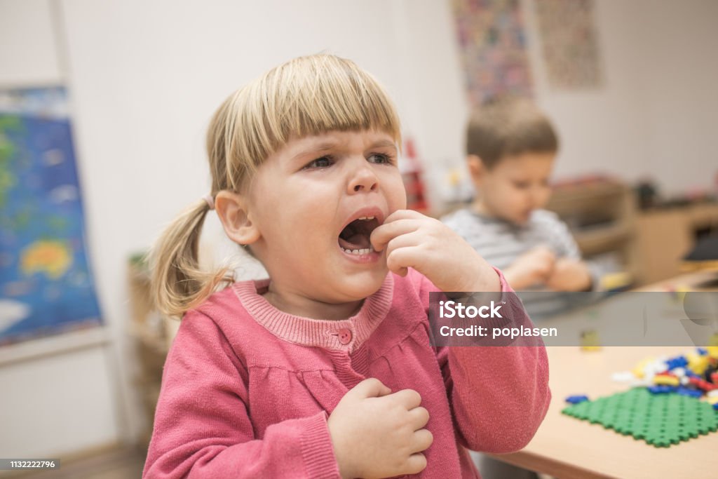 девочки в детском саду Конкурс причёсок «Есть у девочки коса, значит девочка - краса!» - Новости