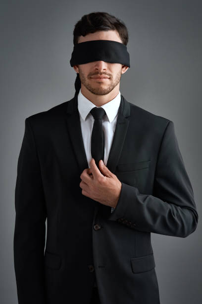 istock Doing business in the dark 1132249544