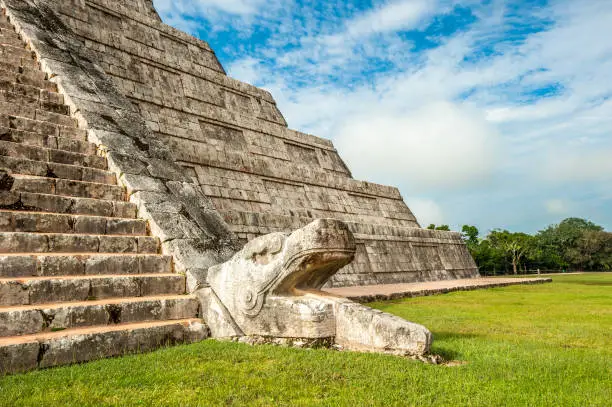 El Castillo or Temple of Kukulkan pyramid, Chichen Itza, Yucatan, Mexico