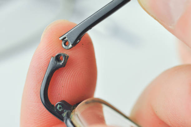 istock Repairing the broken eyeglasses. 1132281640
