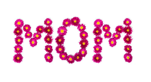 istock the word mom pink flowers 1132283370