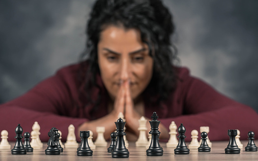 chess board moves the right decision in business life