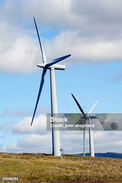 Saubere Energie Wind Farm Stockfoto und mehr Bilder von Agrarbetrieb - Agrarbetrieb, Anhöhe, Elektrizität