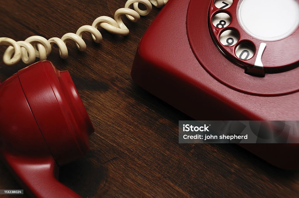red retro Telefon - Lizenzfrei Abgehobenes Telefon Stock-Foto