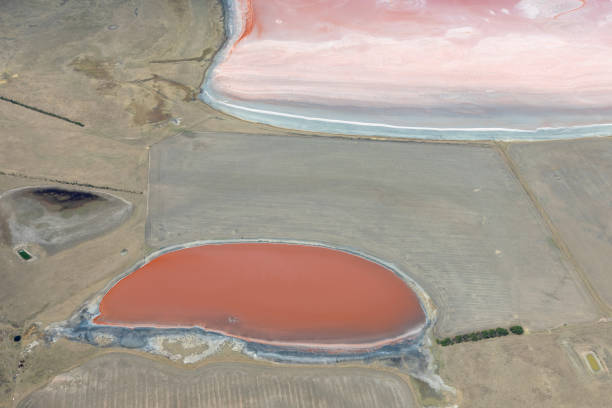 istock Lake Weering, Victoria, Australia 1132385911