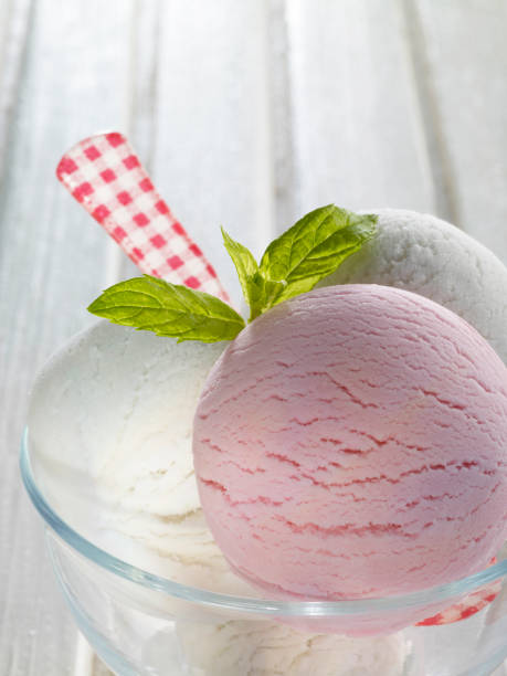 istock Cup of ice cream 1132484427
