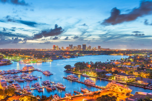 istock Fort Lauderdale, Florida, USA skyline 1132506878