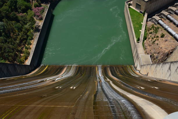 istock Shasta Dam and Lake, California 1132552852