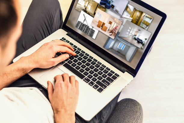 istock Apartment search online concept: house search application on a laptop screen 1132582905