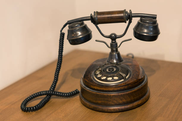 istock Vintage telephone 1132640070