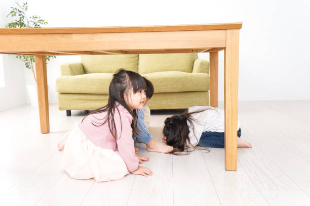 istock Children who evacuation from earthquake 1132647866