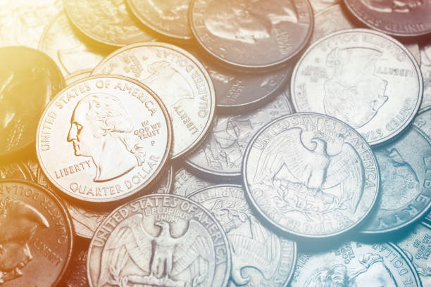 미국 분기 배경의 스택 - stack quarter coin us coin 뉴스 사진 이미지
