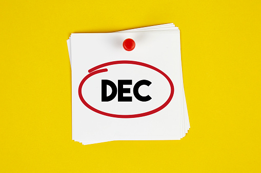 Mark December on the calendar on yellow background