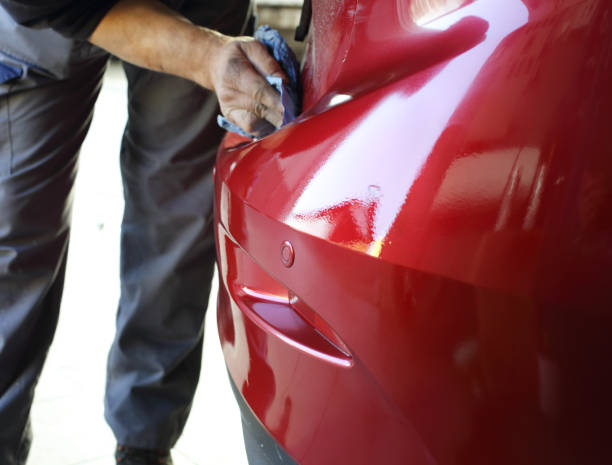 istock Auto repair shop 1132846183