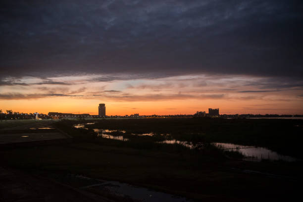 istock LAOS VIENTIANE MEKONG RIVER MORNING 1132864741