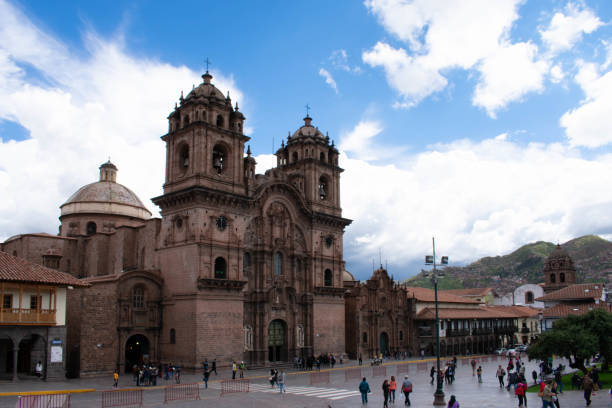 istock Church in square of arms, in Cusco, Peru 1132872294