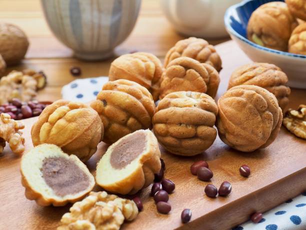 istock Korean Food Walnut Sweets and green tea 1132875950