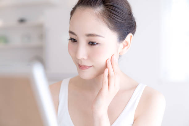 beauty concept of asian girl. skin care. - beauty treatment moisturizer human skin cosmetics imagens e fotografias de stock