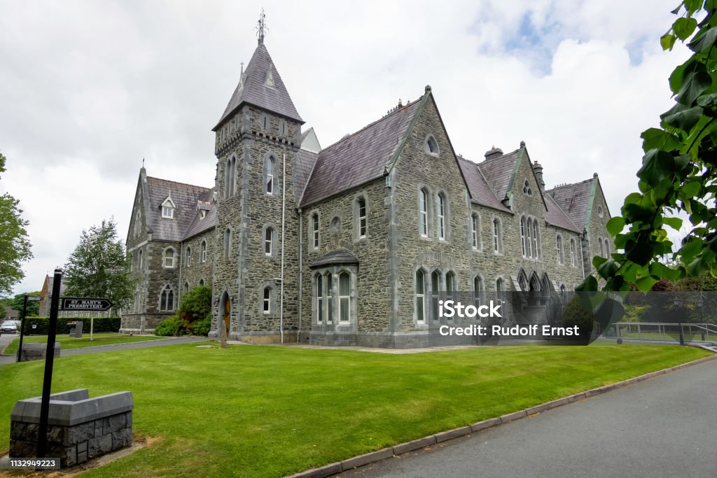 St.Mary's church in Killarney, County Kerry, Ireland St.Mary's church in Killarney, County Kerry, Ireland, also known as The Church of the Sloes, which gives the name of the town in Irish Cill Airne . Classical concerts occasionally. Architecture Stock Photo