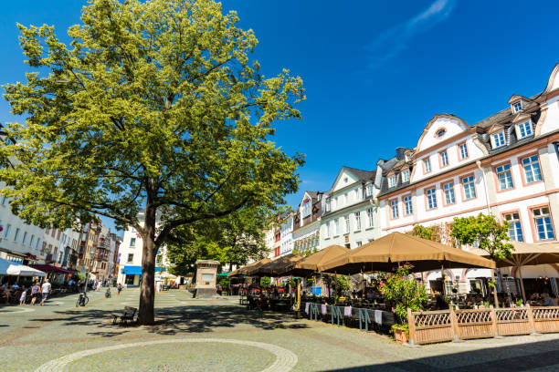 Old Town Koblenz Old Town Koblenz sonne stock pictures, royalty-free photos & images