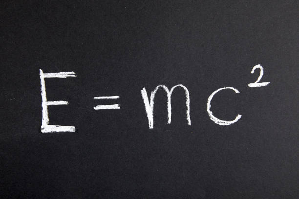 формула экм2 - e=mc2 стоковые фото и изображения