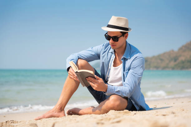 istock Young man wear hat and sunglasses. 1133017207