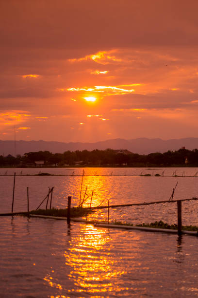 istock THAILAND PHAYAO LAKE LANDSCAPE 1133018807