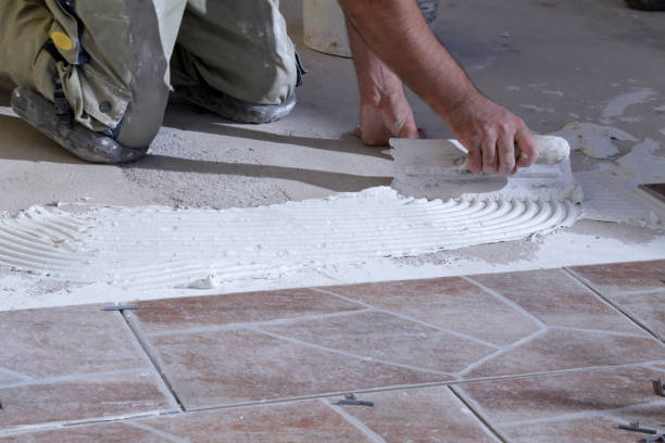 istock Construction worker engaged in the construction of a floor 1133037545