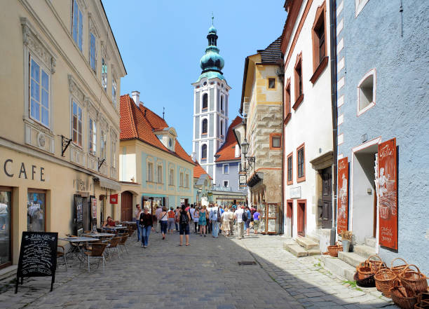 distretto di latran e chiesa di st. jost in repubblica ceca - architecture blue bohemia built structure foto e immagini stock