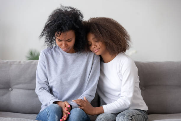 istock Daughter asks mother for forgiveness or sympathizes with her 1133045027