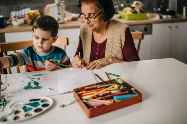 istock Let yor granny show you 1133073404