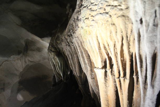 Cave Beautiful and mysterious cave scenery 성인 stock pictures, royalty-free photos & images