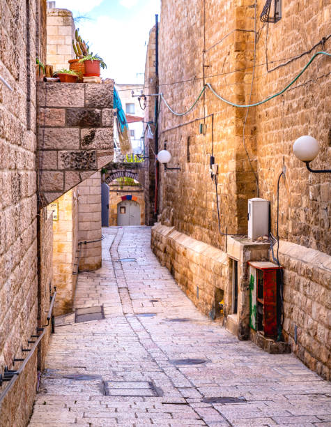 istock Israel - Jerusalem Old City Alley 1133126864